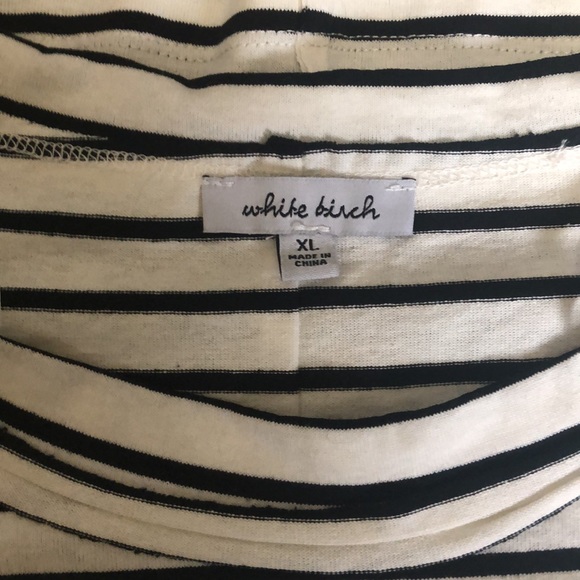 White Birch black and white stripped top - Picture 3 of 3